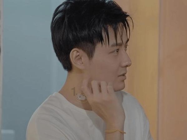 玩滑板的男孩逃脱2